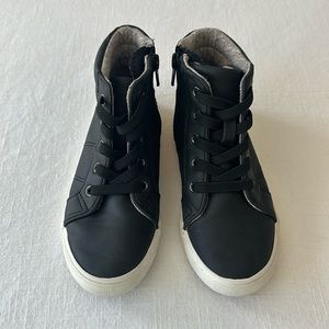 Boys high top black sneakers with zip closure - Cat & Jack - 12 Toddler